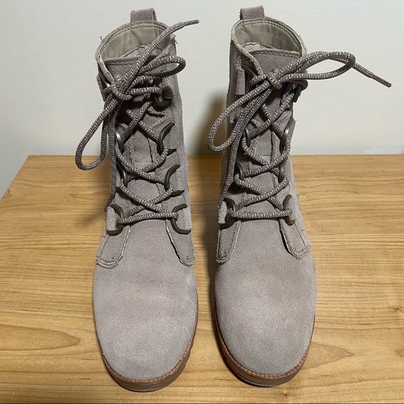 Sorel Cate Lace Bootie - Picture 1 of 8